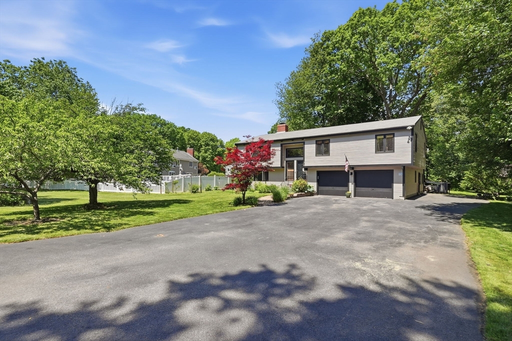 26 Causeway Street Hudson, MA 01749 - Photo 31 of 42