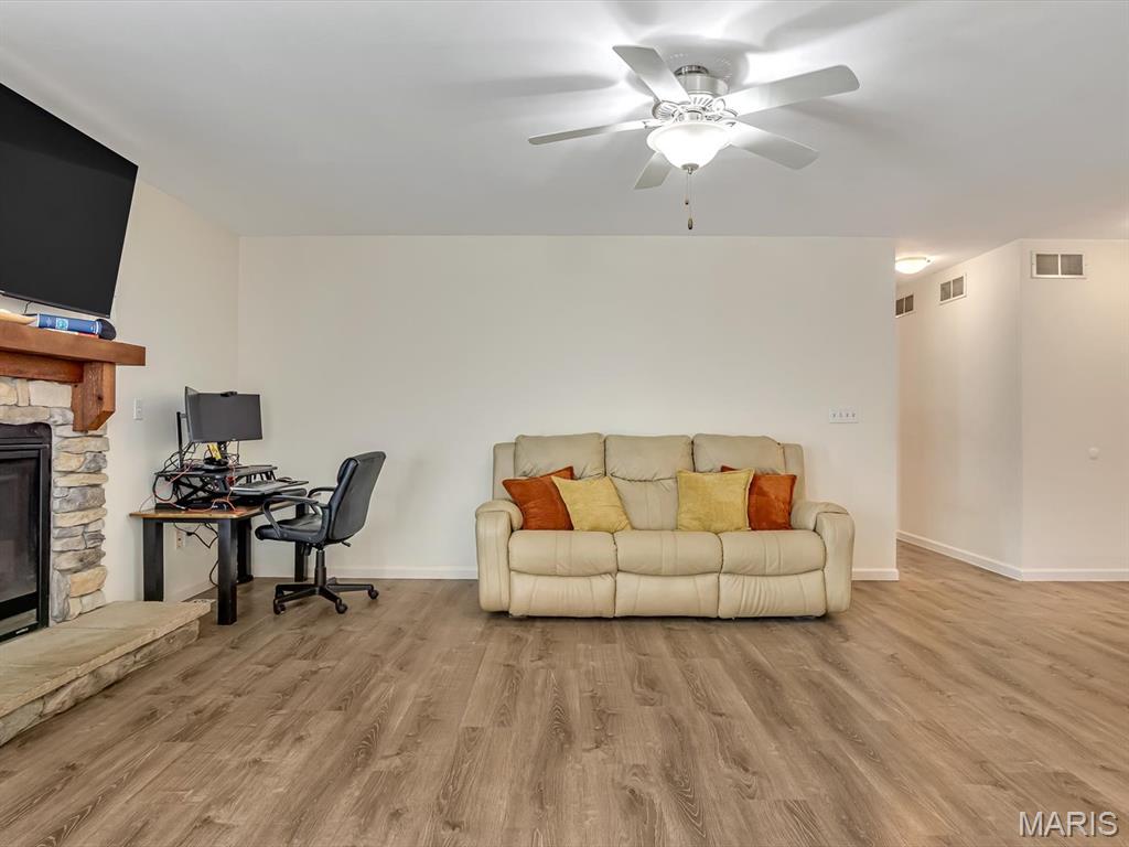 708 Ward Avenue Waterloo, IL 62298 - Photo 5 of 21