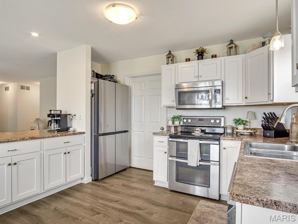 708 Ward Avenue Waterloo, IL 62298 - Photo 10 of 21