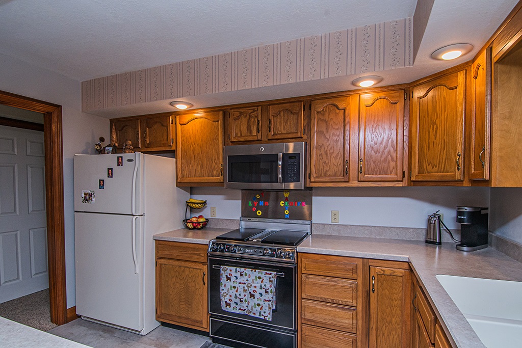 992 Quail Ridge Circle Vincennes, IN 47591 - Photo 11 of 36 Gallery Image 11