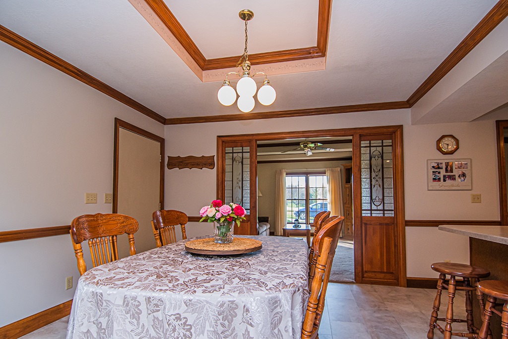 992 Quail Ridge Circle Vincennes, IN 47591 - Photo 12 of 36 Gallery Image 12