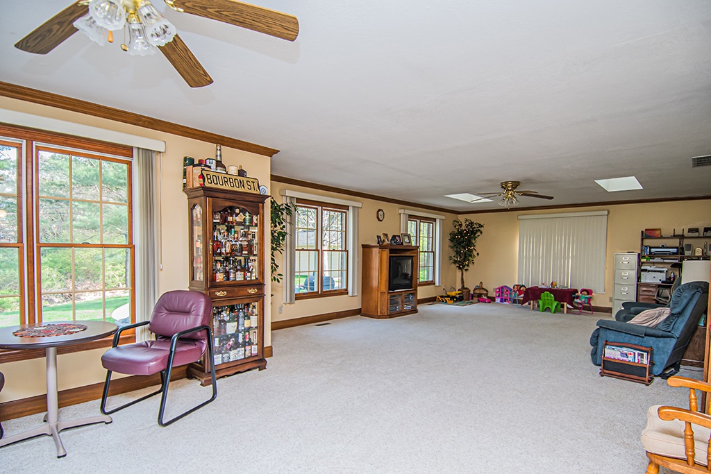 992 Quail Ridge Circle Vincennes, IN 47591 - Photo 14 of 36 Gallery Image 14