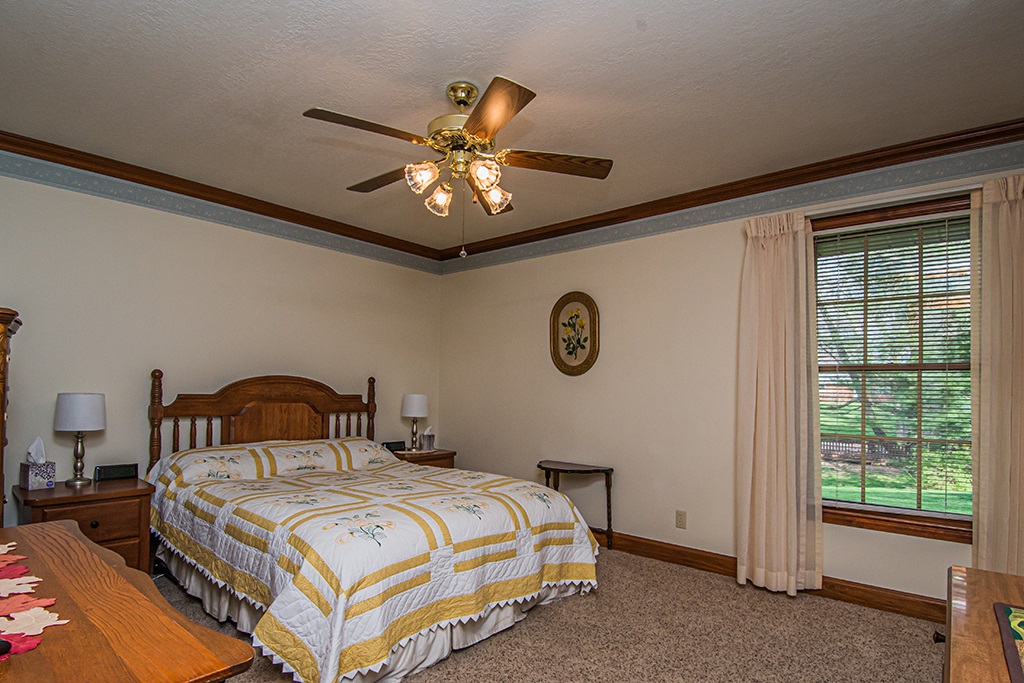 992 Quail Ridge Circle Vincennes, IN 47591 - Photo 21 of 36 Gallery Image 21