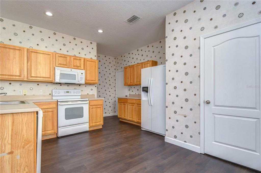 4744 Pond Ridge Drive, Unit 1 Riverview, FL 33578 - Photo 10 of 27
