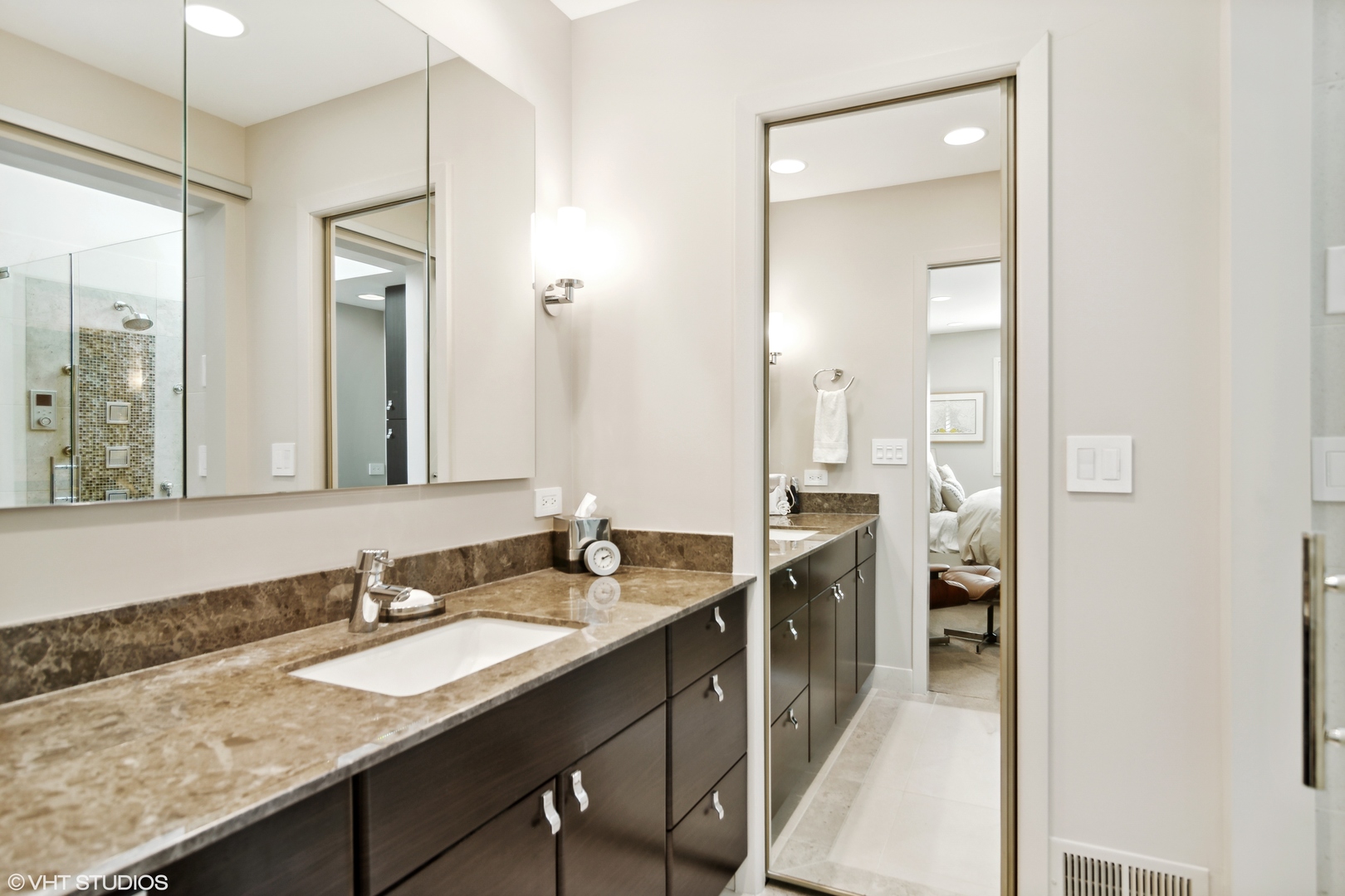 3134 Temple Lane Wilmette, IL 60091 - Photo 20 of 32 a bathroom with a granite countertop sink and a mirror