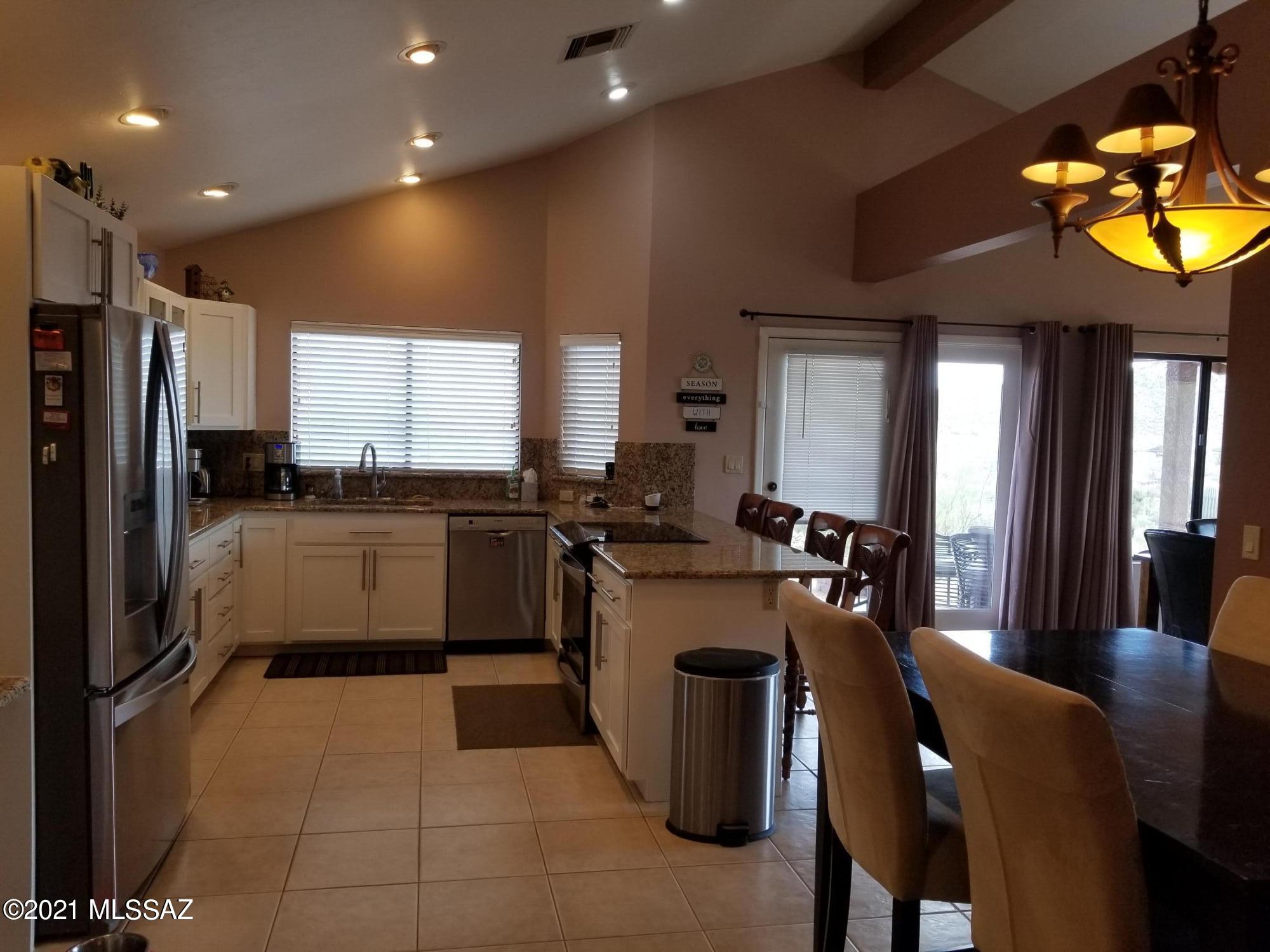 4155 West Weiding Road Tucson, AZ 85746 - Photo 8 of 40 Gallery Image 8