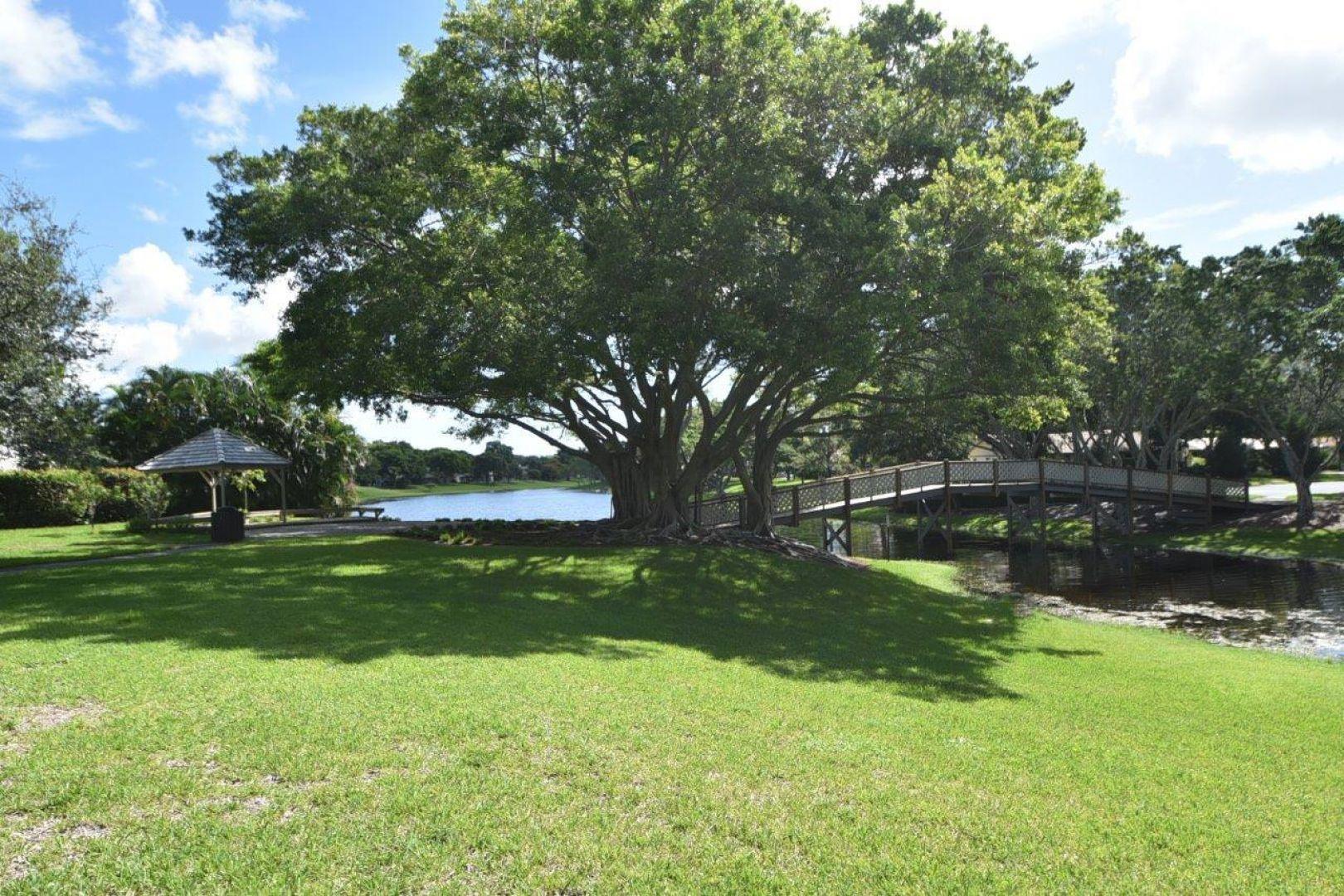 2422 Northwest 36th Street Boca Raton, FL 33431 - Photo 43 of 45 Lots of green space