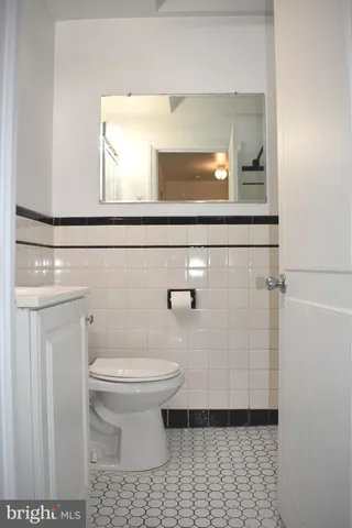 $1,750 | 7305 Woodcrest Avenue, Philadelphia, PA 19151