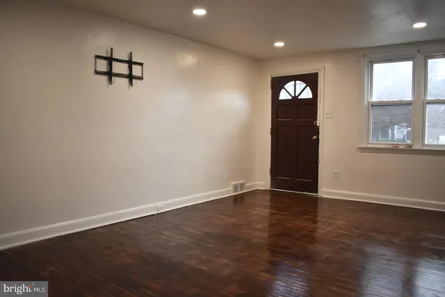 $1,750 | 7305 Woodcrest Avenue, Philadelphia, PA 19151