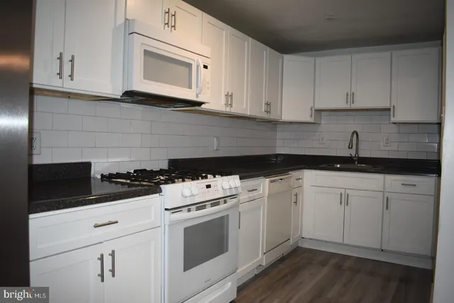 $1,750 | 7305 Woodcrest Avenue, Philadelphia, PA 19151