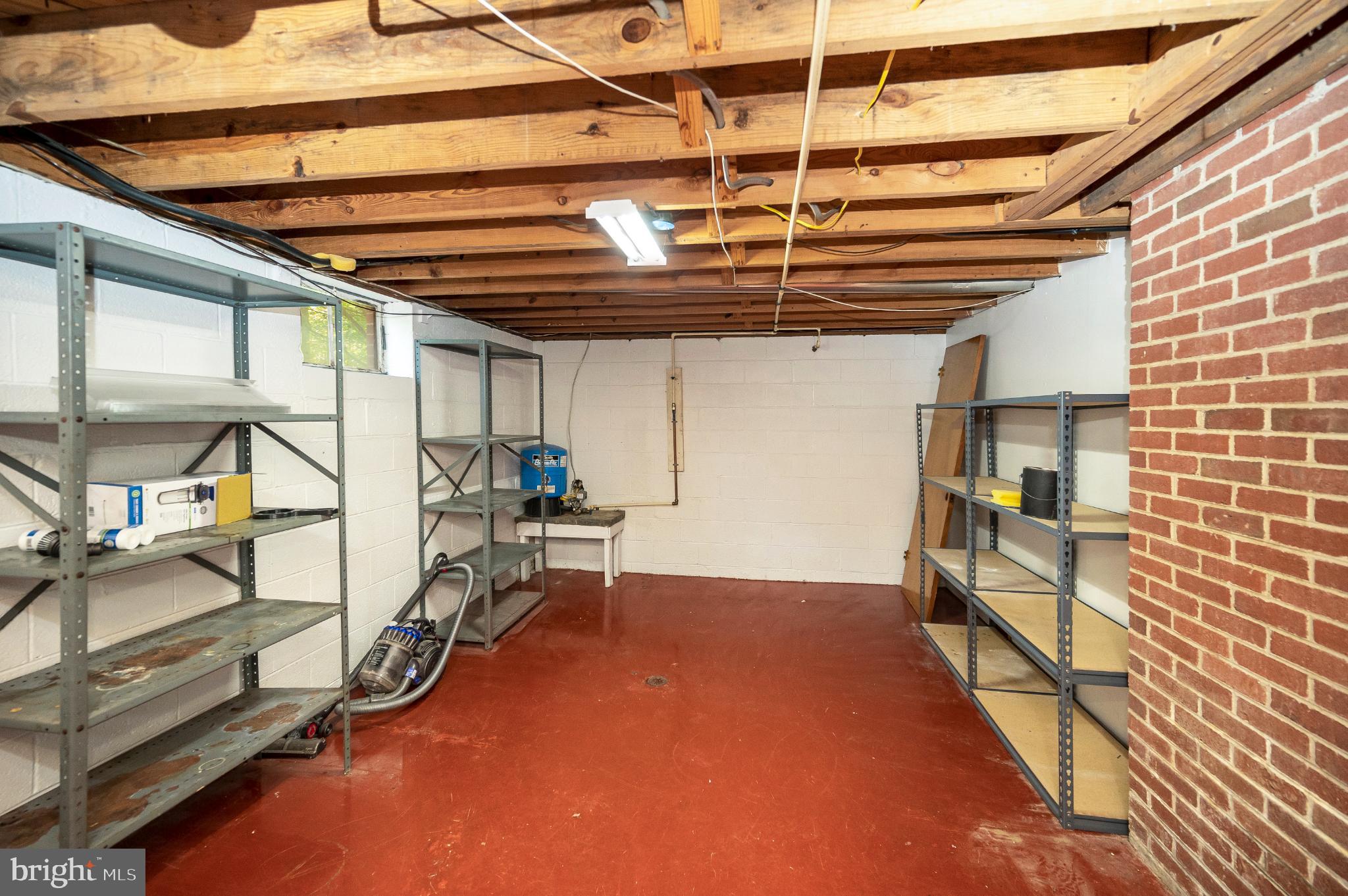 8625 Brock Road Spotsylvania, VA 22553 - Photo 28 of 47 Spacious basement with potential for storage.