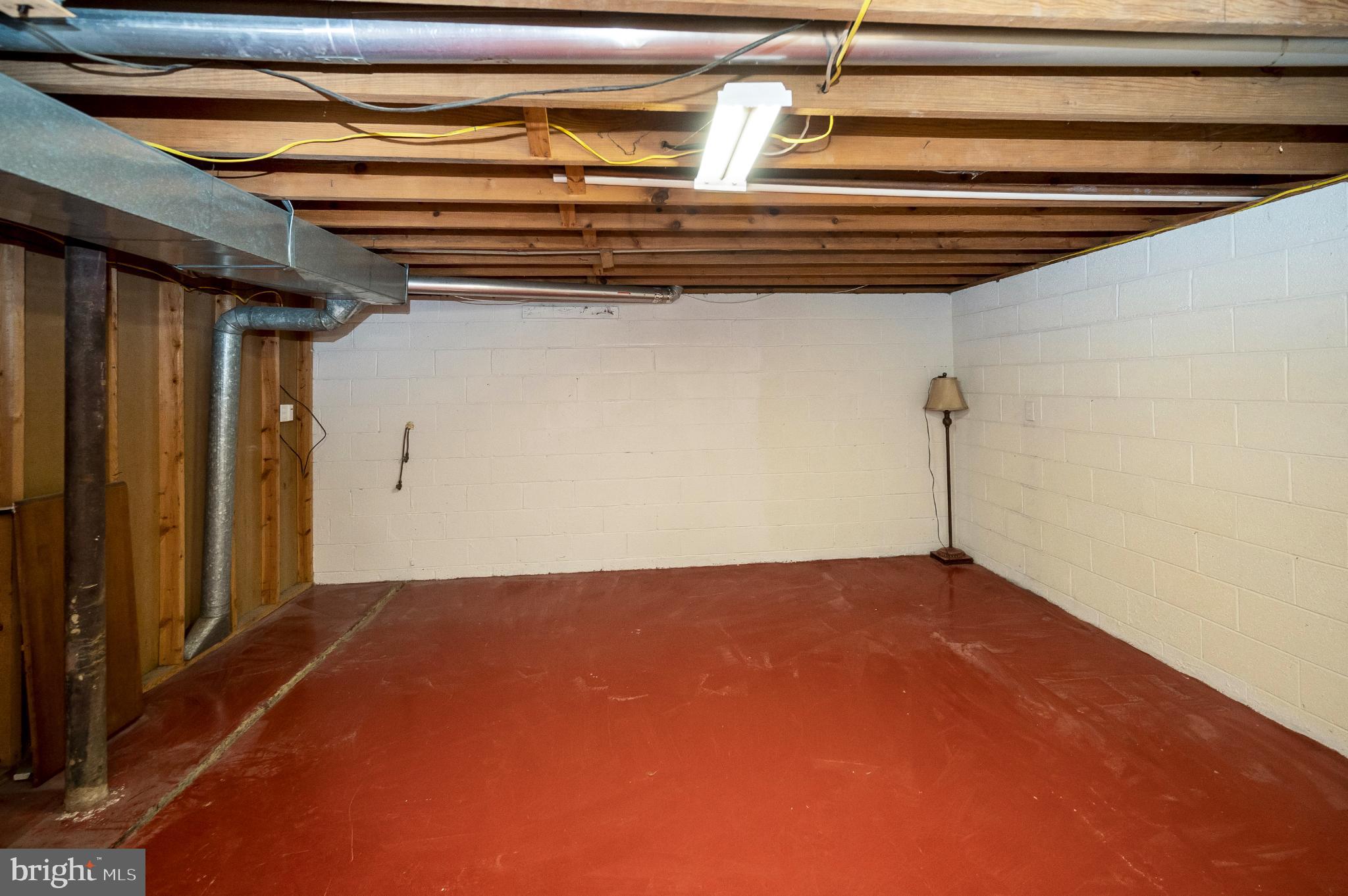 8625 Brock Road Spotsylvania, VA 22553 - Photo 30 of 47 Spacious basement ready for your vision.