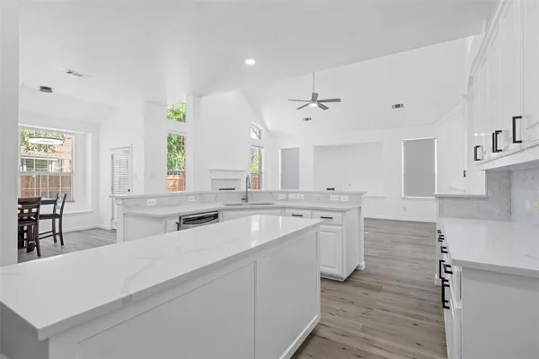 $3,900 | 4201 Iron Lane, Mansfield, TX 76063