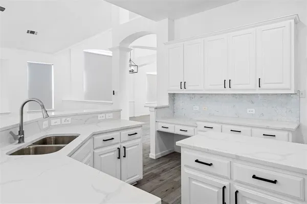 $3,900 | 4201 Iron Lane, Mansfield, TX 76063