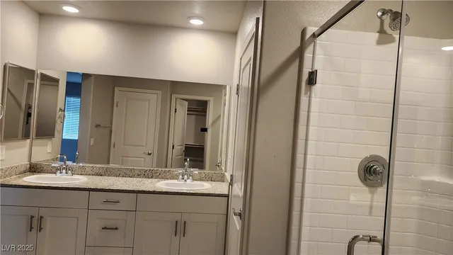 $2,295 | 7858 Morganite Avenue, Las Vegas, NV 89113