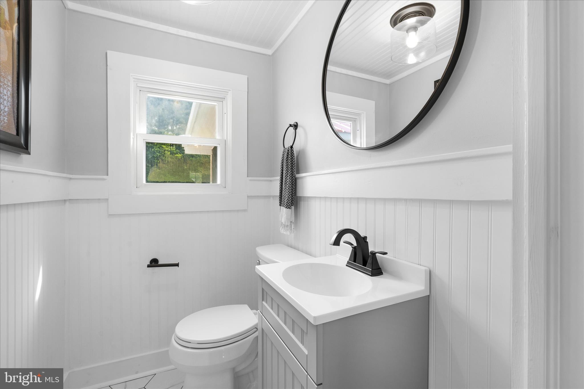 8701 C Yellow Springs Road Frederick, MD 21702 - Photo 17 of 50 Half Bath