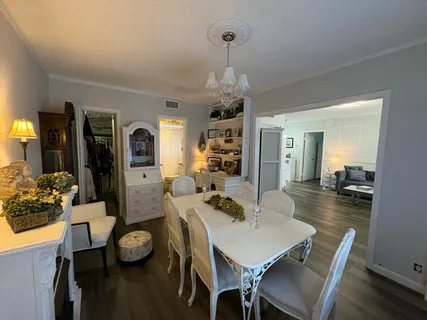 $2,300 | 609 Northeast 13th Avenue, Unit 101, Fort Lauderdale, FL 33304