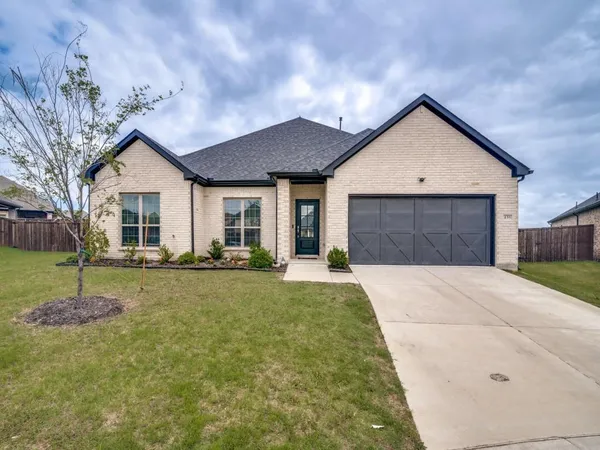 $449,000 | 439 Cyprus Grove Drive, Lavon, TX 75166