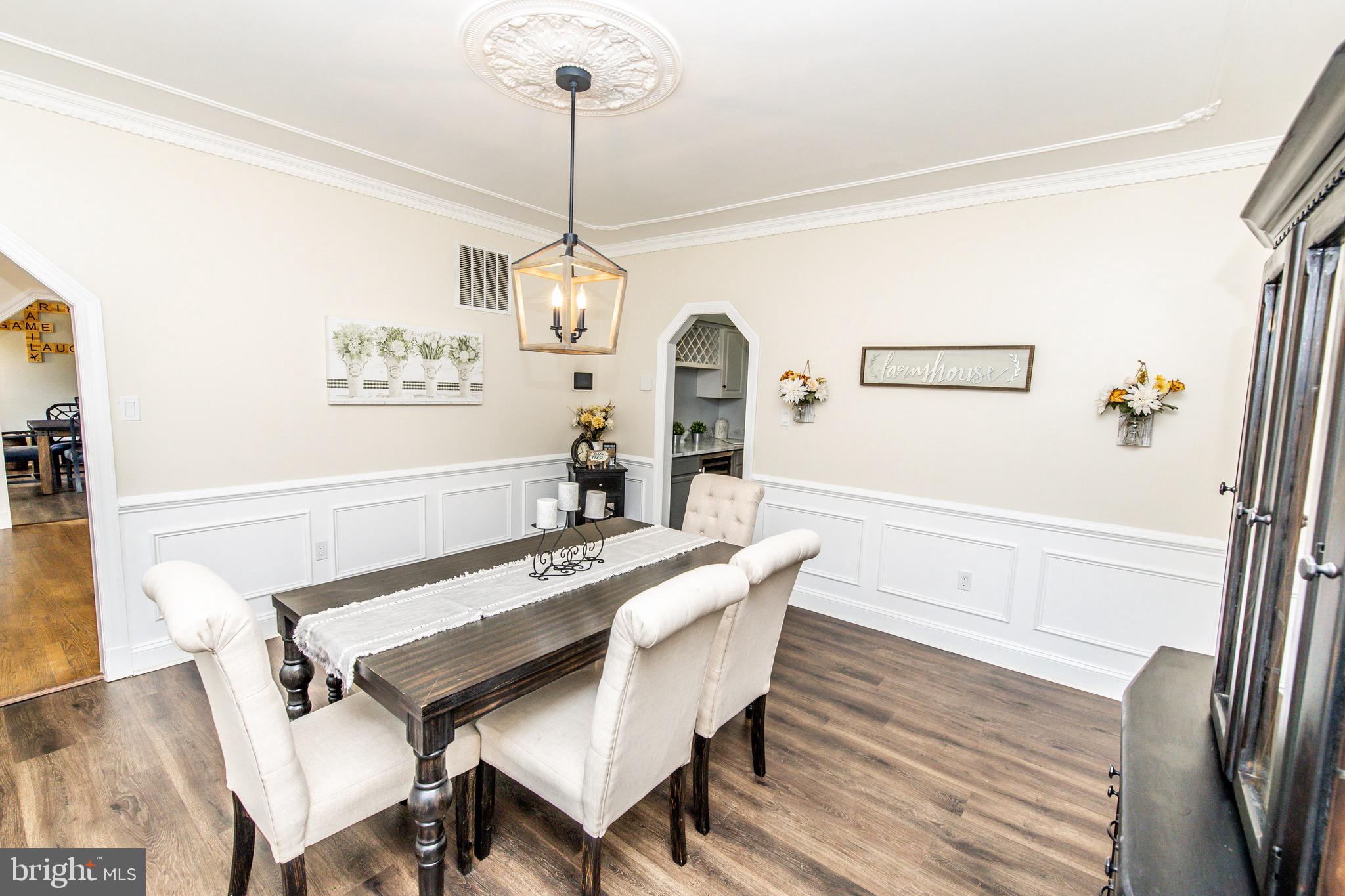 525 Post Oak Road Annapolis, MD 21401 - Photo 22 of 92 Dining room