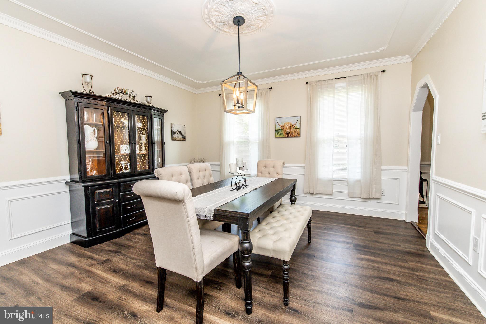 525 Post Oak Road Annapolis, MD 21401 - Photo 23 of 92 Dining room