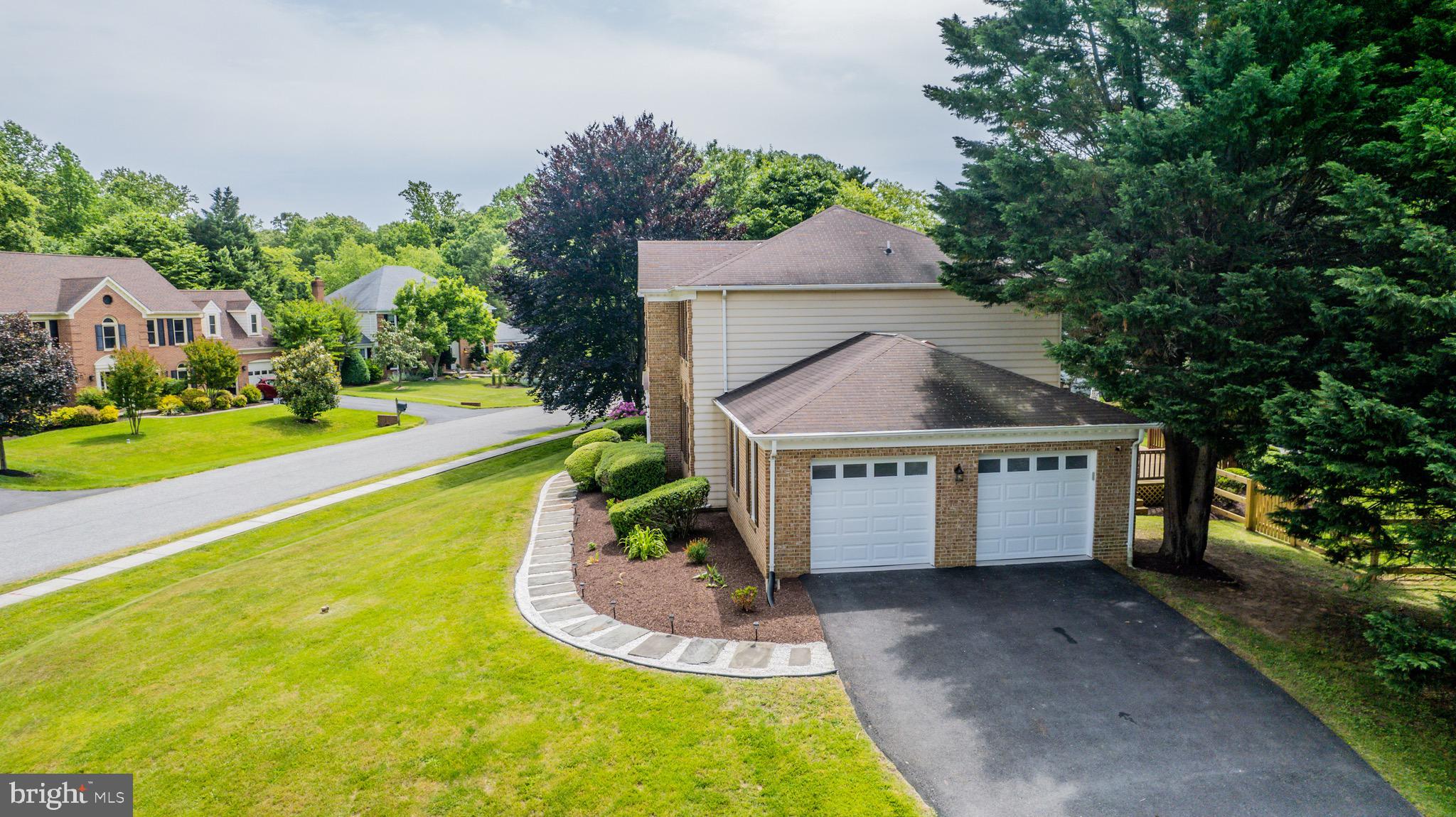 525 Post Oak Road Annapolis, MD 21401 - Photo 86 of 92 Garage/Driveway