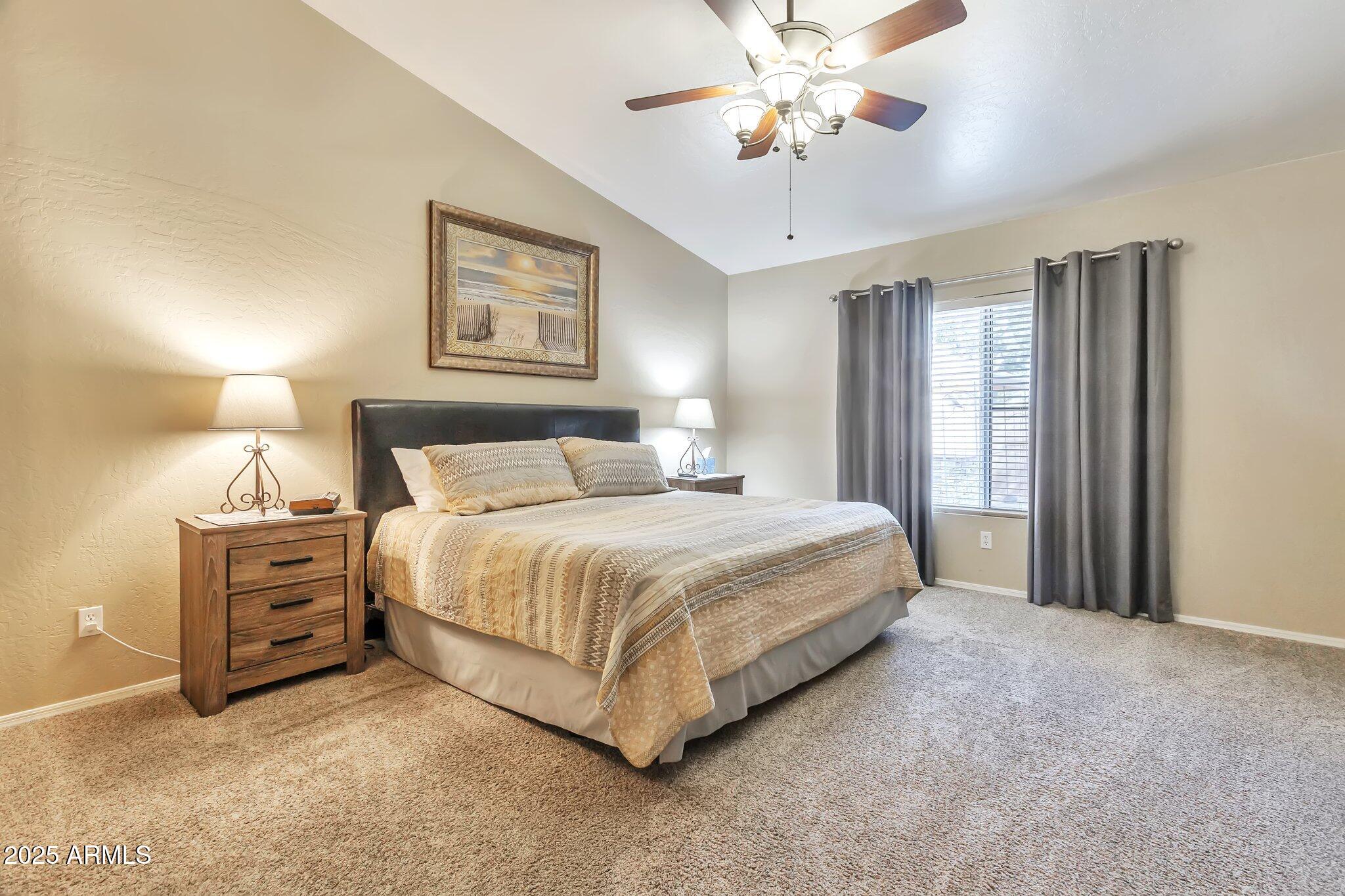 6102 West Shangri-la Road Glendale, AZ 85304 - Photo 16 of 25 Primary Room