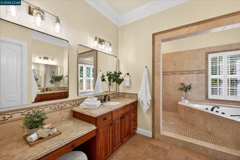 $4,095,000 | 3 Brooktree Drive, Danville, CA 94506