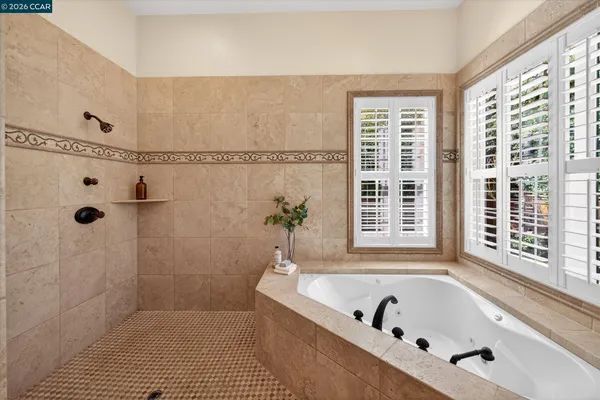 $4,095,000 | 3 Brooktree Drive, Danville, CA 94506