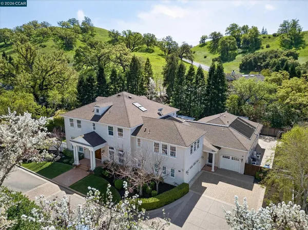 $4,095,000 | 3 Brooktree Drive, Danville, CA 94506