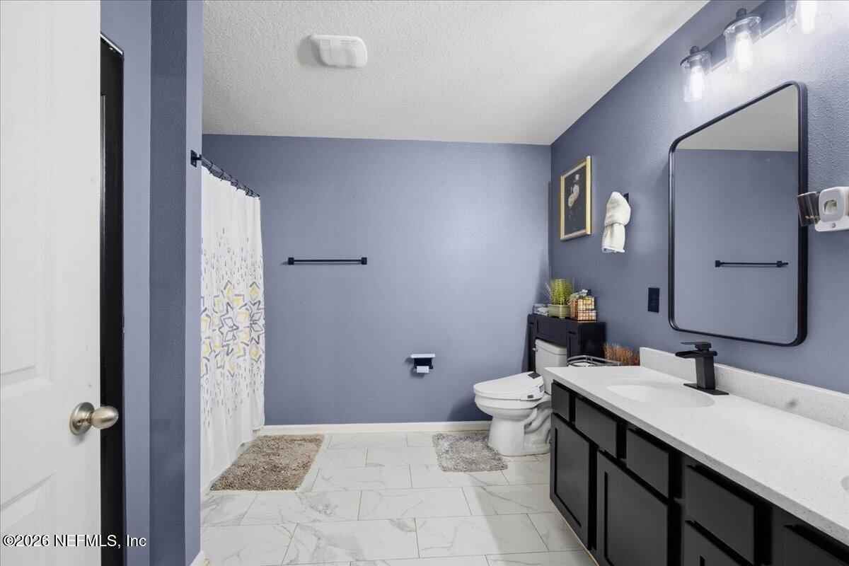 215 Albacete Rd Street St. Augustine, FL 32084 - Photo 13 of 24 PRIMARY BATHROOM