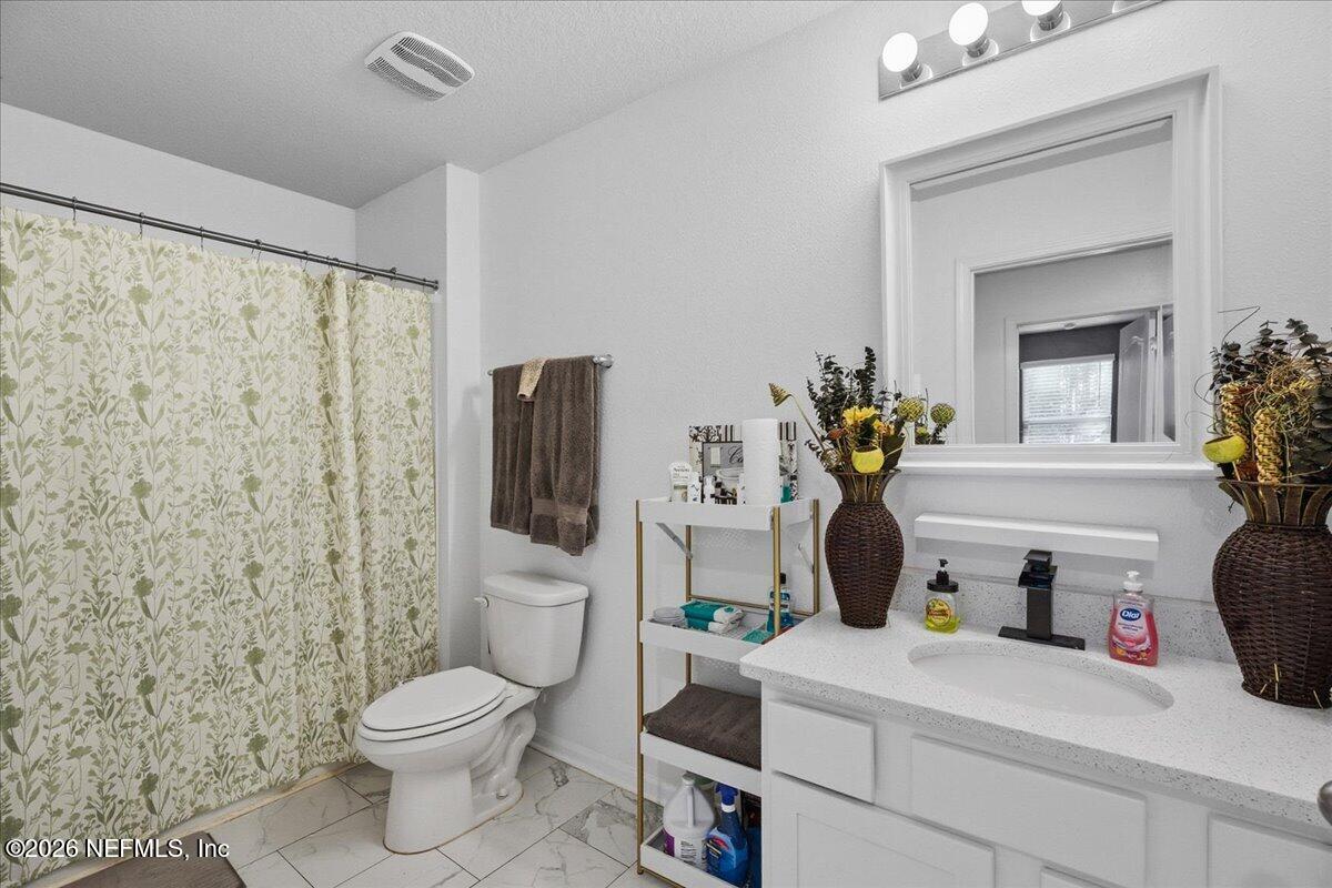 215 Albacete Rd Street St. Augustine, FL 32084 - Photo 16 of 24 HALL BATH