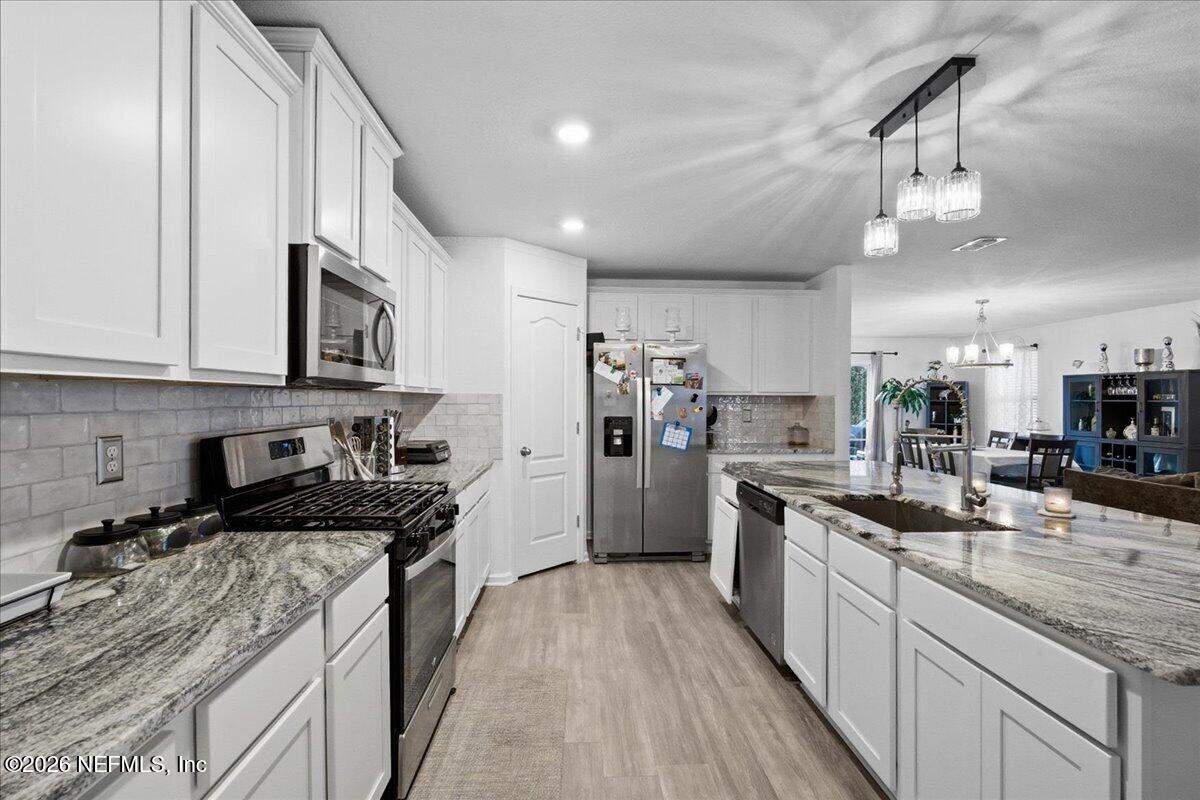 215 Albacete Rd Street St. Augustine, FL 32084 - Photo 8 of 24 KITCHEN