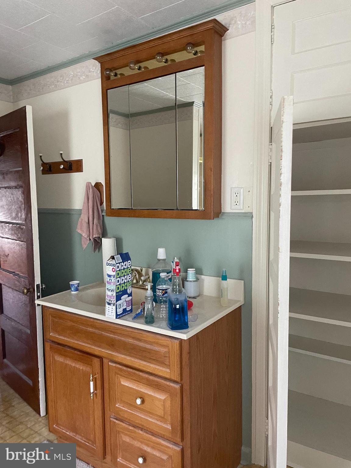 689 Centerton Road Elmer, NJ 08318 - Photo 18 of 34 full bath