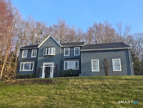 $799,000 | 104 Old Farms Road, Glastonbury, CT 06073