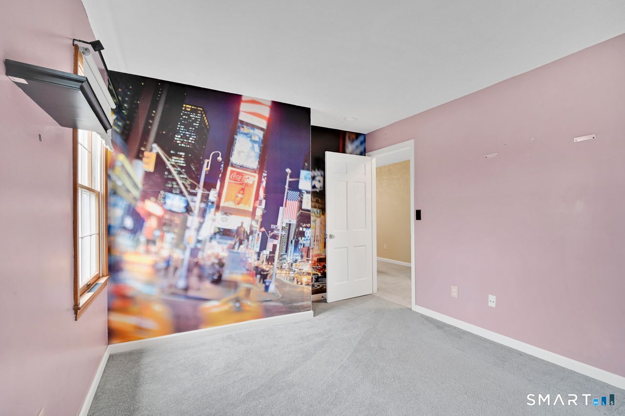 104 Old Farms Road Glastonbury, CT 06073 - Photo 31 of 40 a view of an empty room