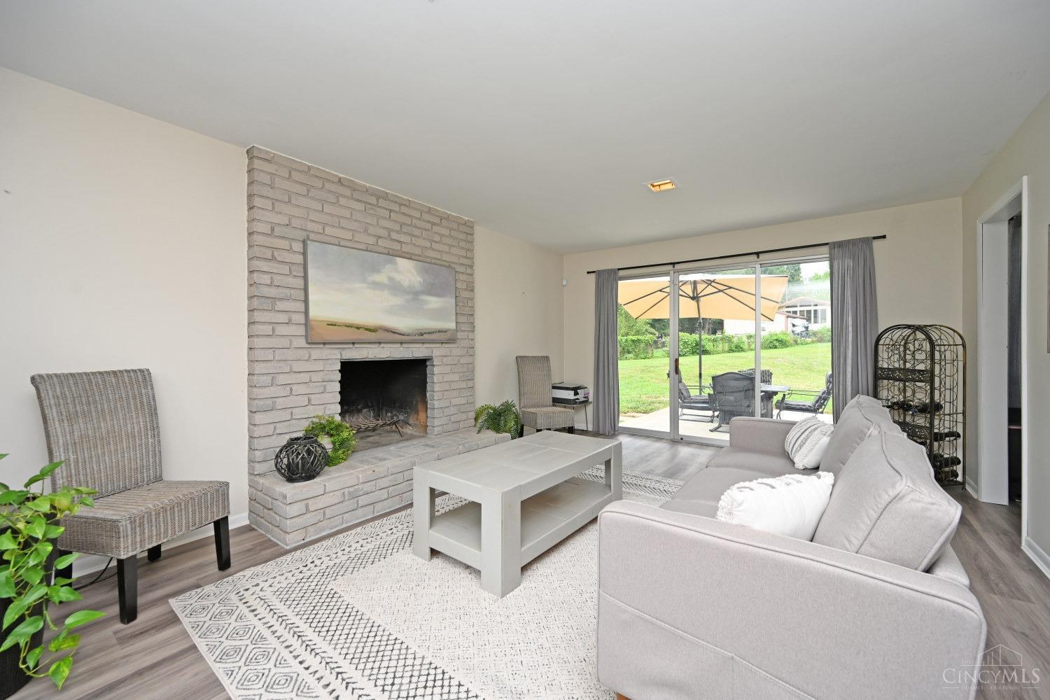 3859 Boomer Road Cincinnati, OH 45247 - Photo 28 of 54