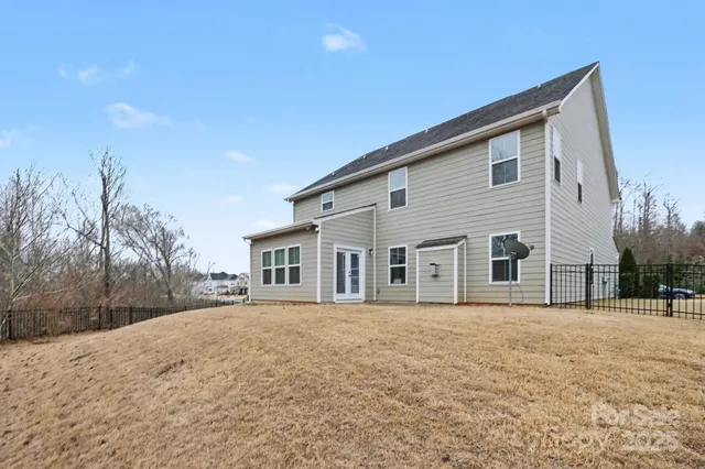 $609,000 | 10474 Black Locust Lane, Charlotte, NC 28215