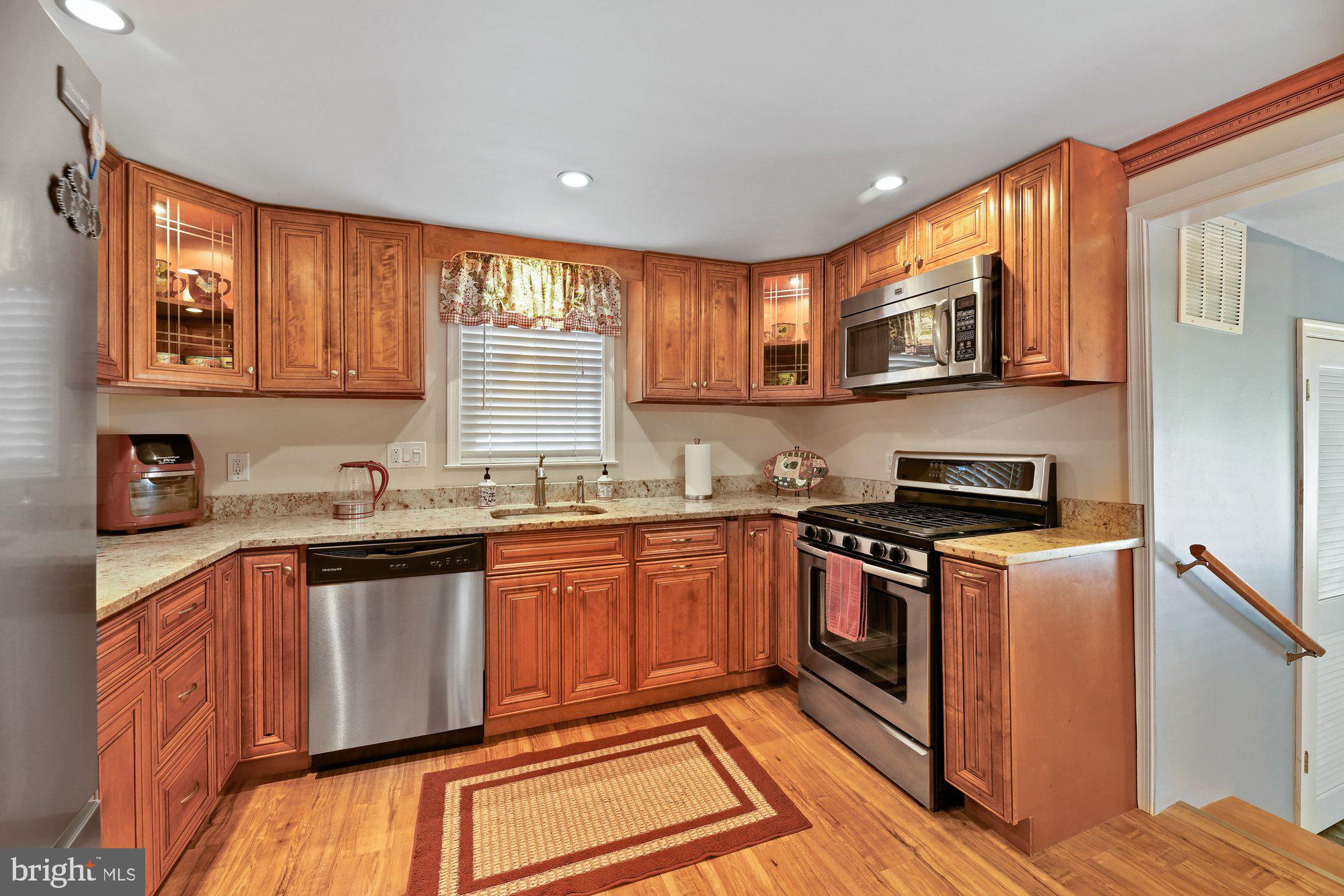1725 Brookview Road Baltimore, MD 21222 - Photo 11 of 26