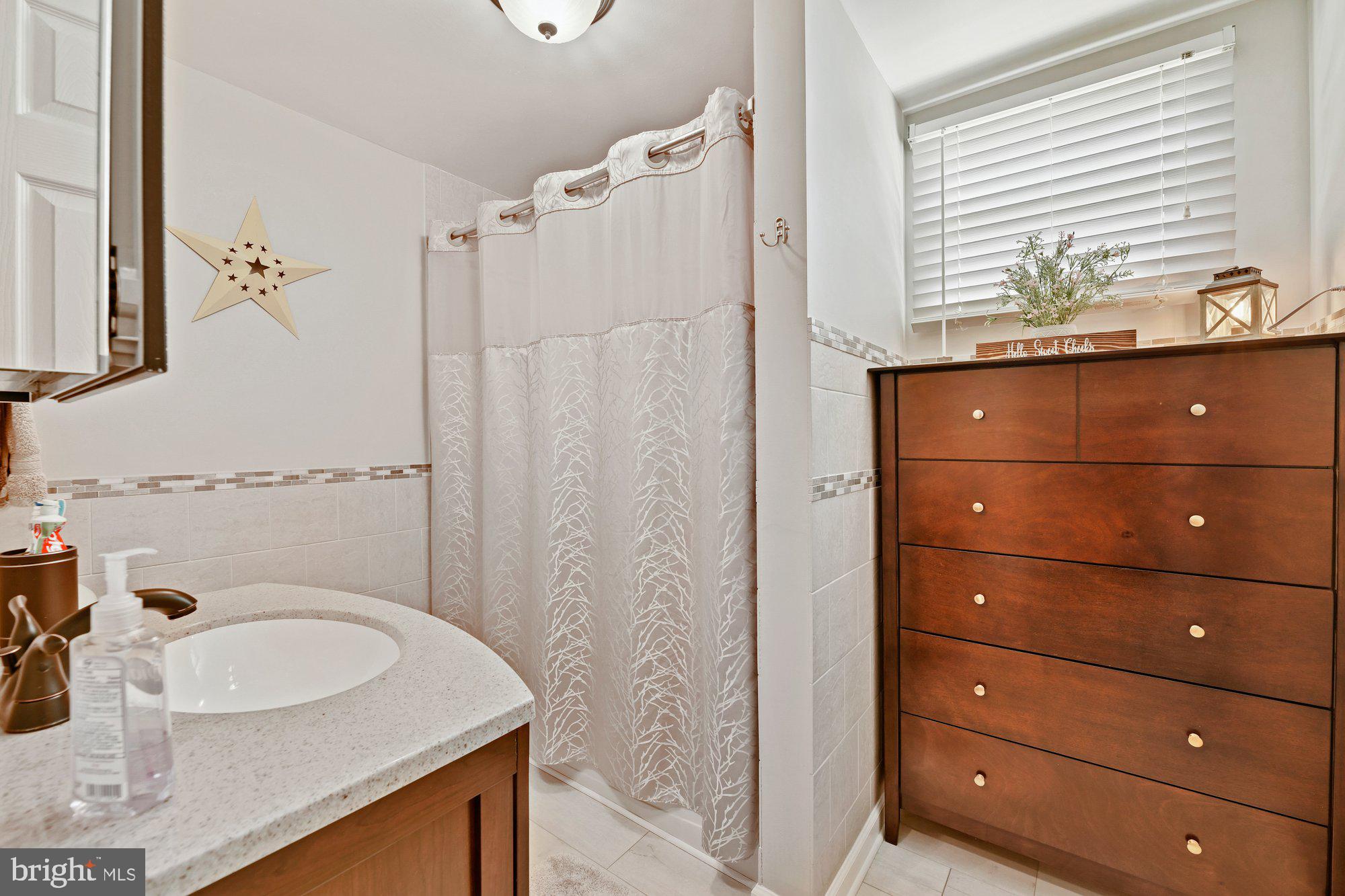 1725 Brookview Road Baltimore, MD 21222 - Photo 16 of 26