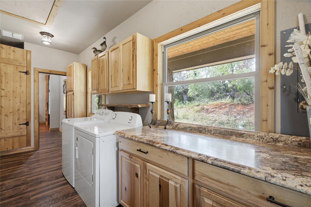 722 3 Skillet Road Springtown, TX 76082 - Photo 30 of 40