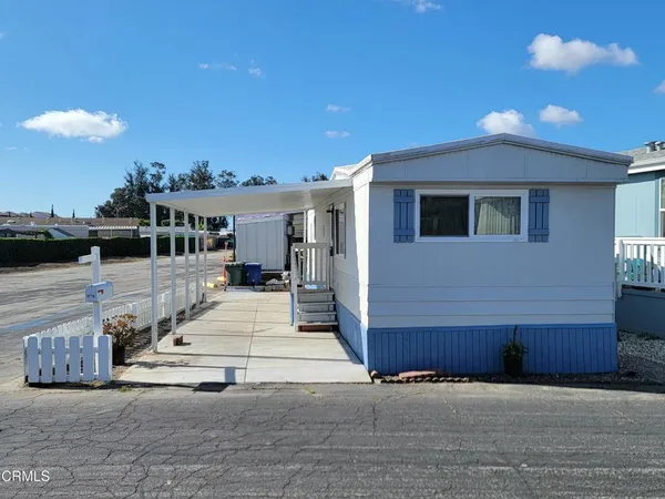 $131,000 | 2178 Thrush Avenue, Unit J, Oxnard, CA 93033