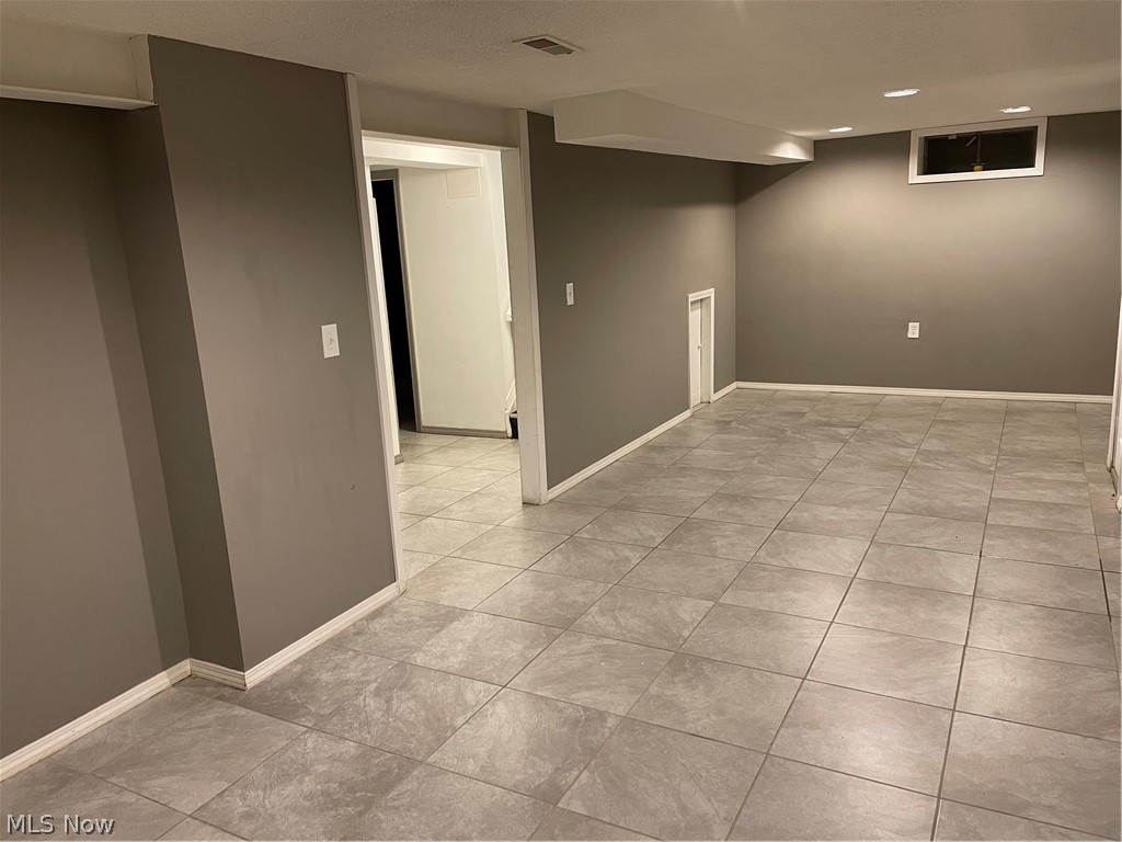 18508 Homeway Road Cleveland, OH 44135 - Photo 29 of 34 Gallery Image 29