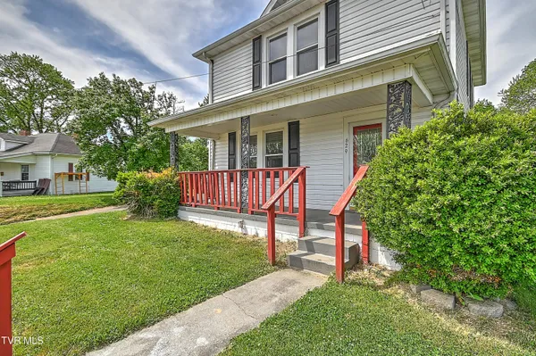 $299,900 | 629 Branch Street, Unit 11, Kingsport, TN 37660
