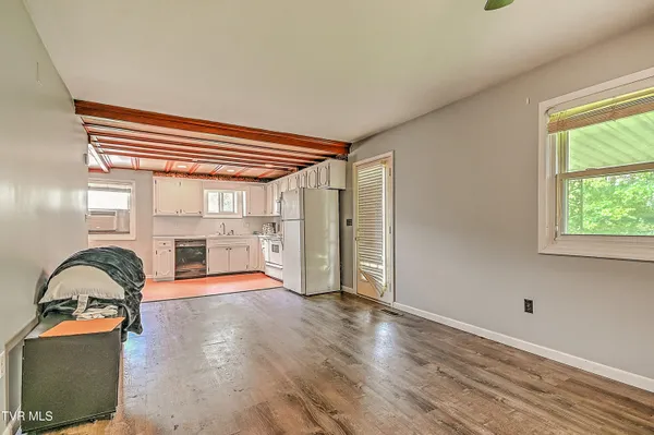 $299,900 | 629 Branch Street, Unit 11, Kingsport, TN 37660