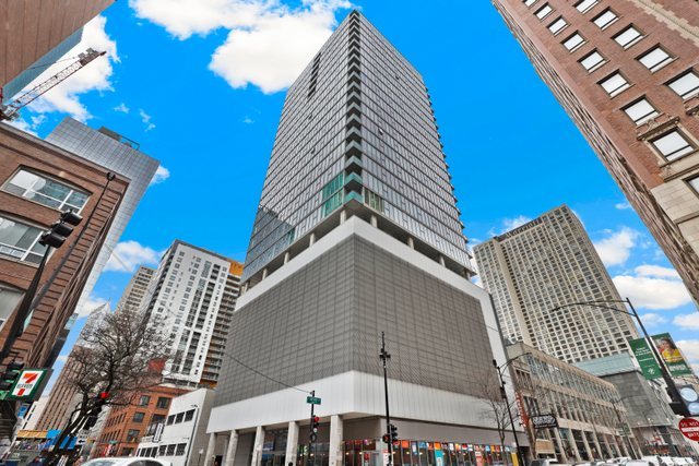 550 North St Clair St Unit 1406  