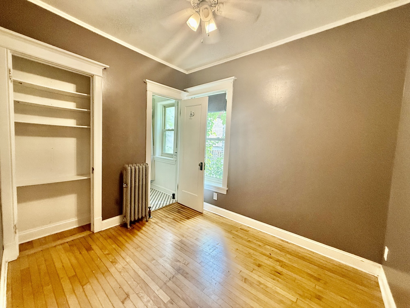 4149 North Sheridan Road, Unit 3 Chicago, IL 60613 - Photo 12 of 17