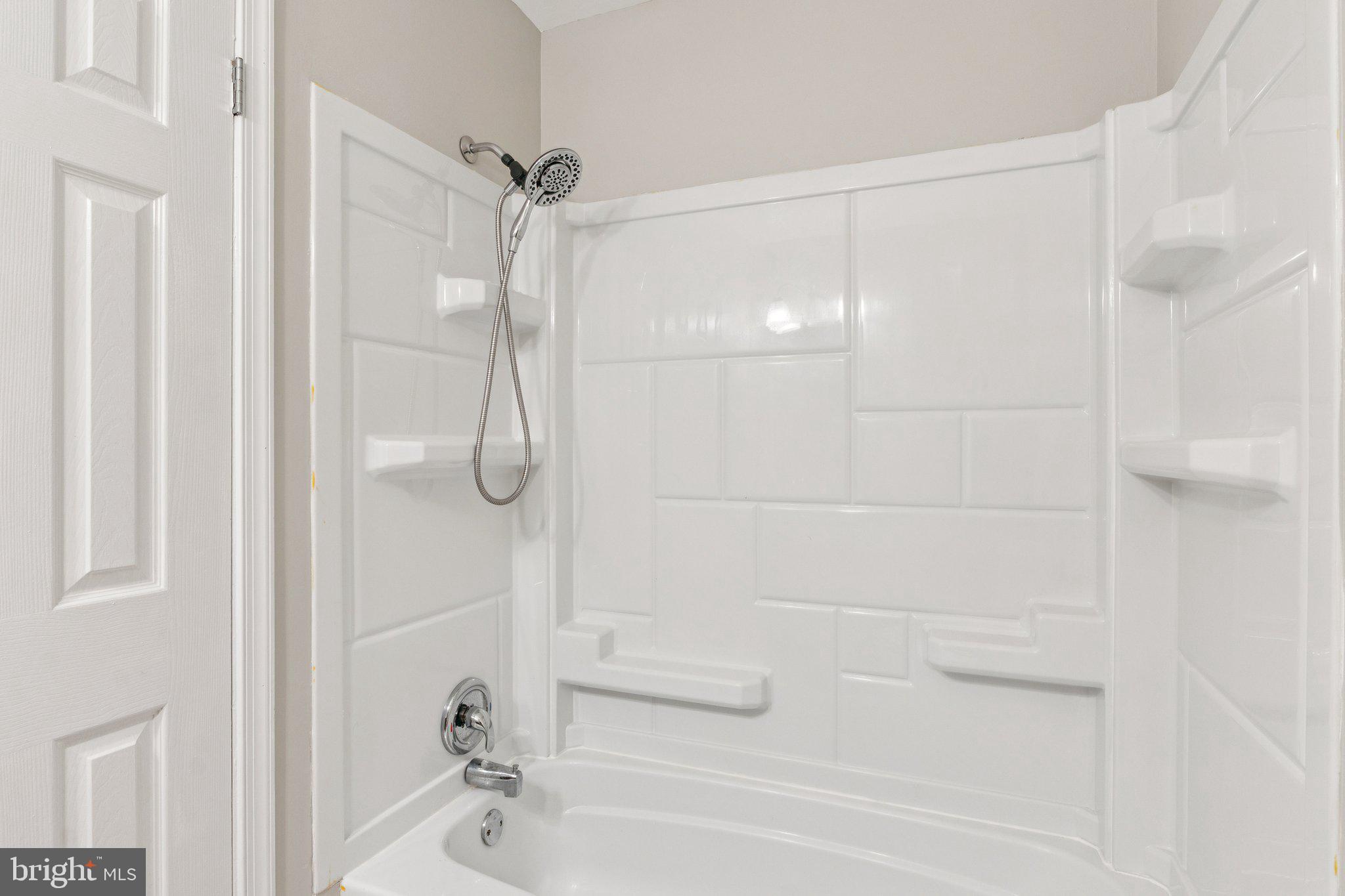 3801 Blackwater Road Clinton, MD 20735 - Photo 26 of 43 Bathroom
