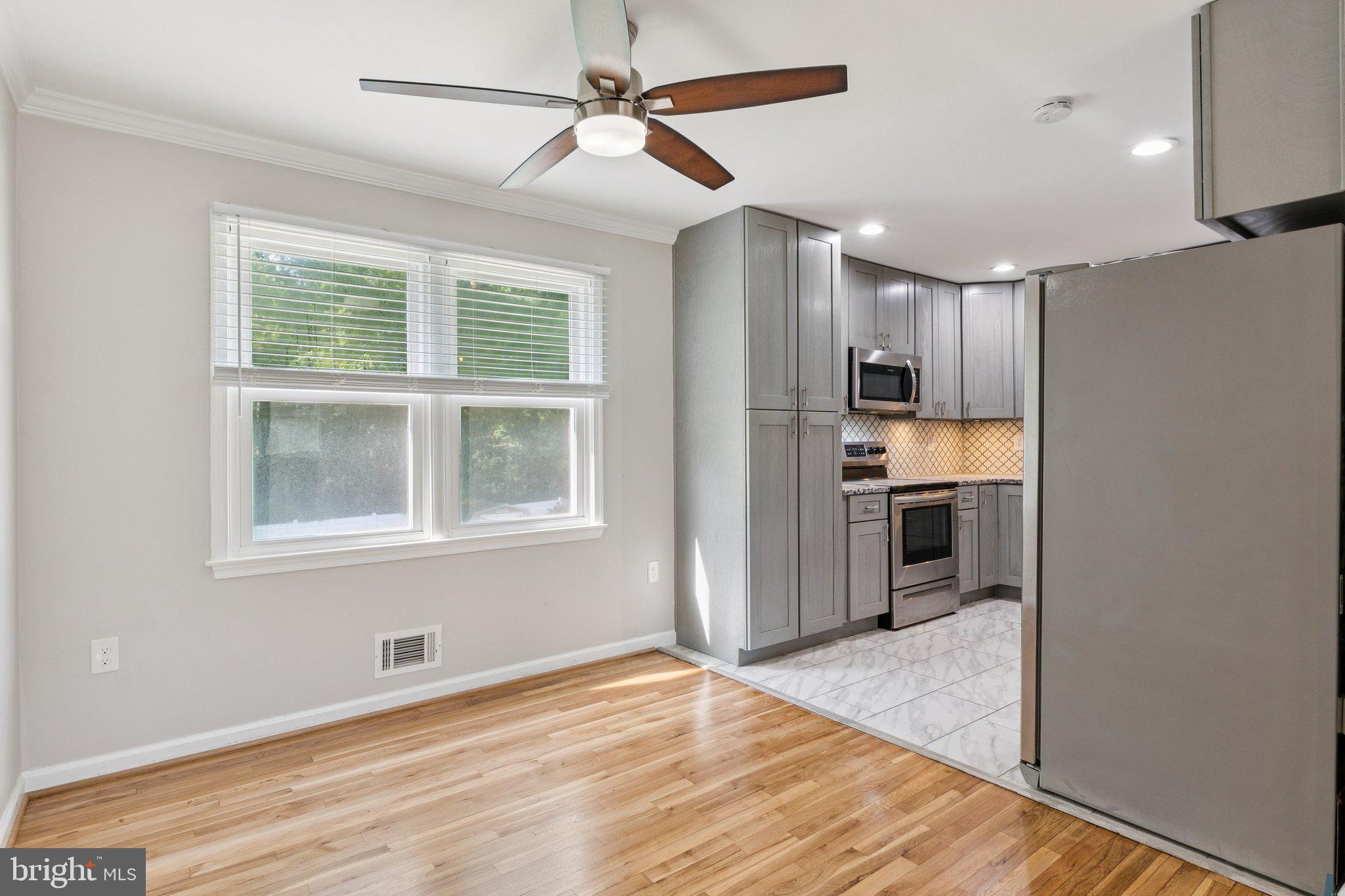 3801 Blackwater Road Clinton, MD 20735 - Photo 9 of 43 Dining Area