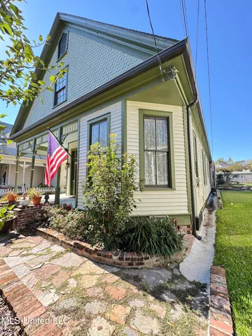 $480,000 | 306 South Rankin Street, Natchez, MS 39120