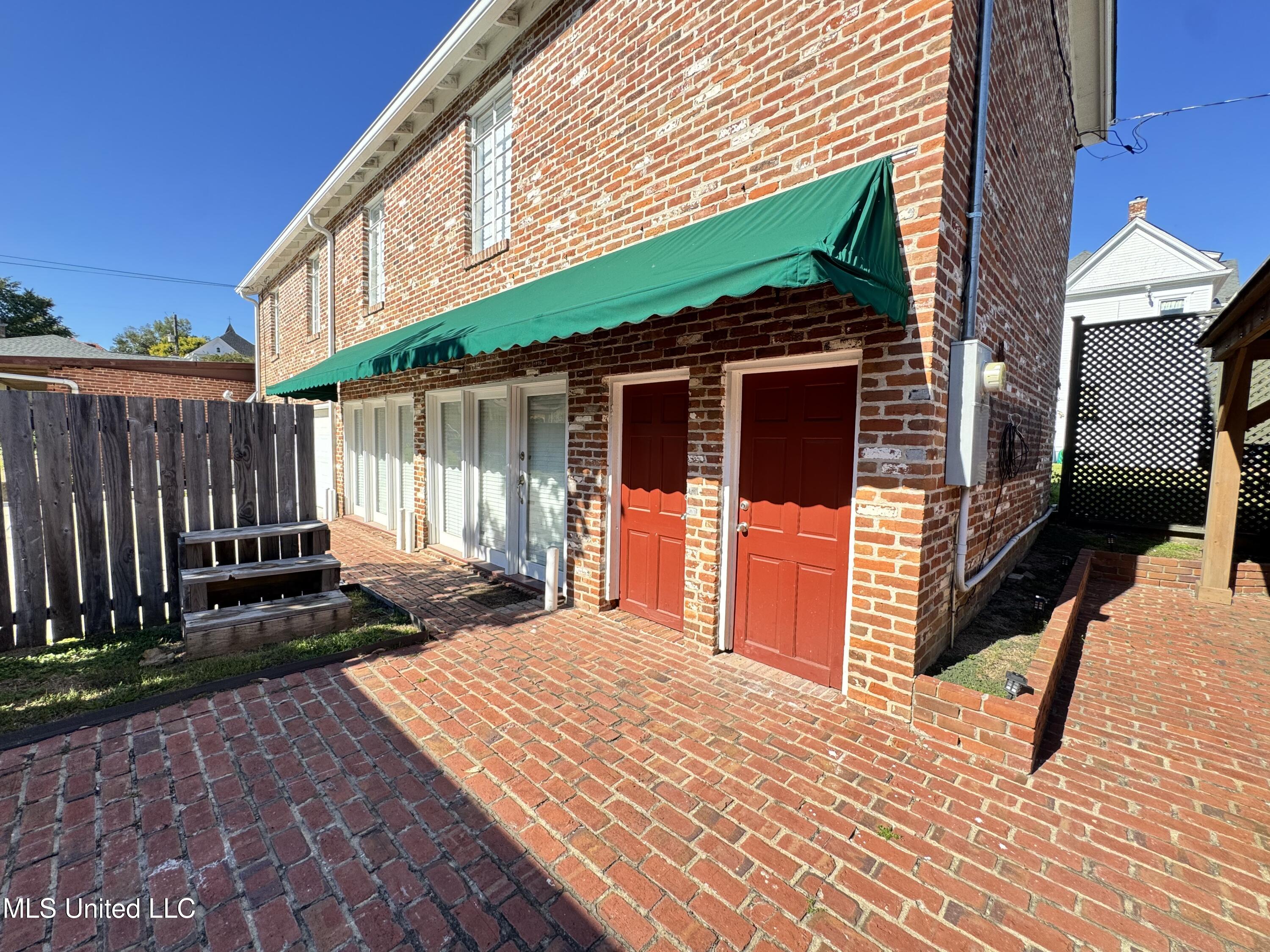 306 South Rankin Street Natchez, MS 39120 - Photo 34 of 48 Apt w/2-car garage